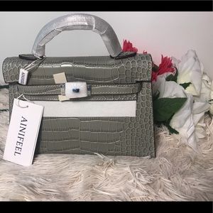 Ainifeel padlock genuine leather clutch